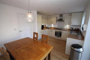 KItchen/Diner- click for photo gallery